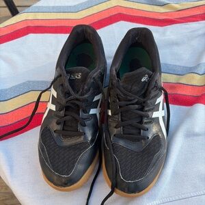 ASICS Men’s Black and White Athletic Sneakers with Gum Outsole